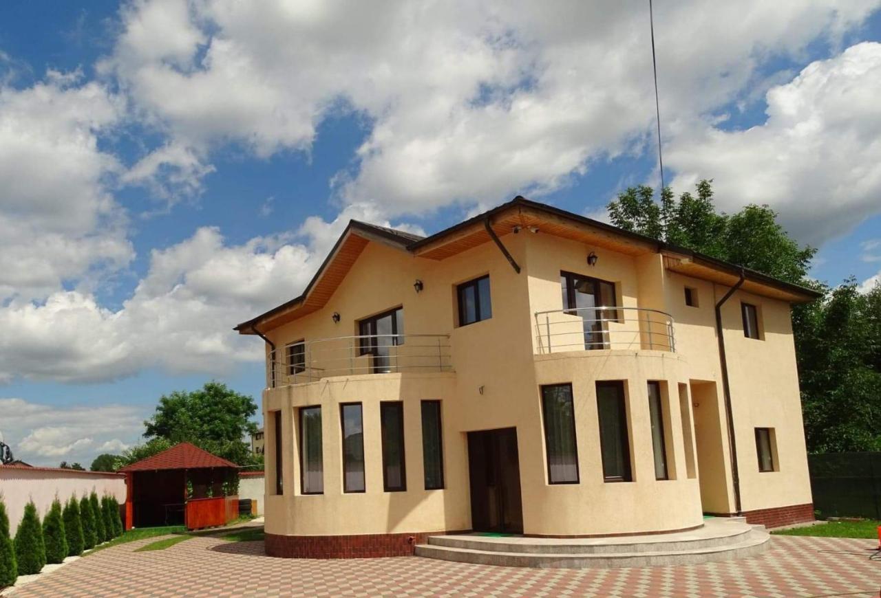 Vila NICHOLAS Bărcăneşti Exterior foto